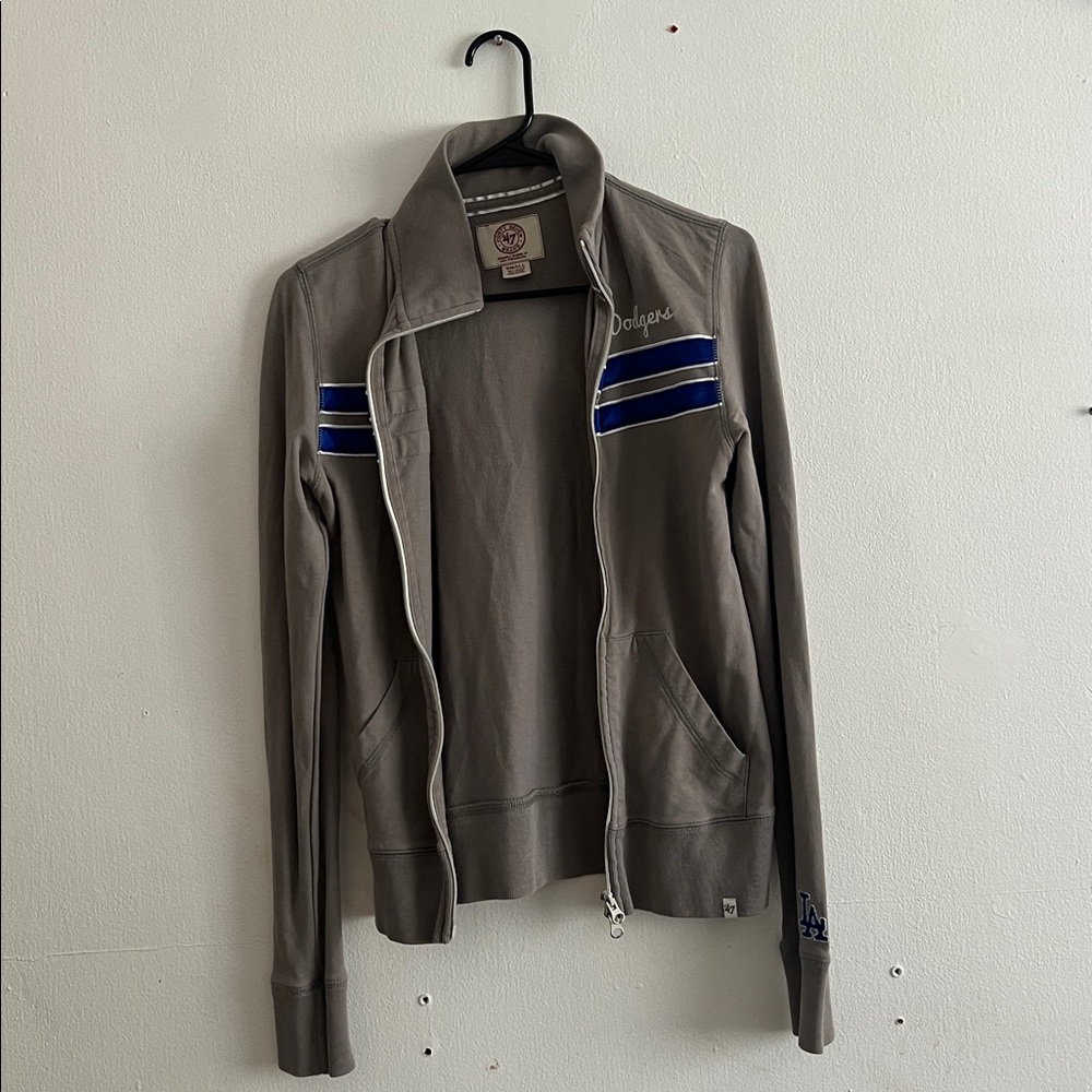 47 Gray Jacket with Blue Accents